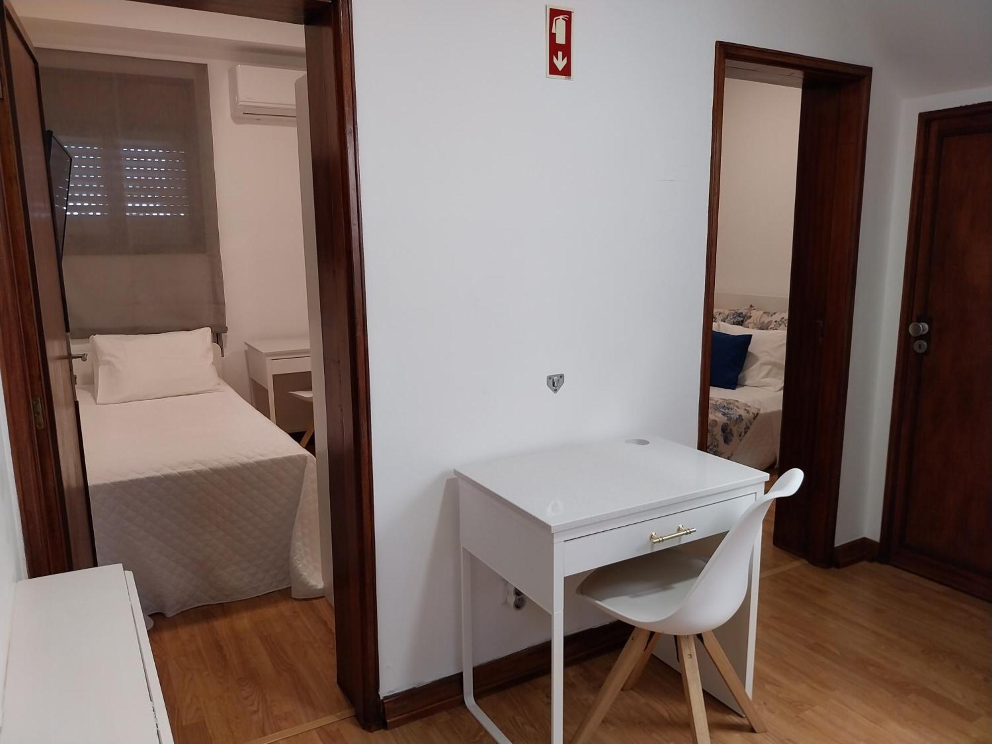 Buddies Charm House Aveiro Exteriör bild