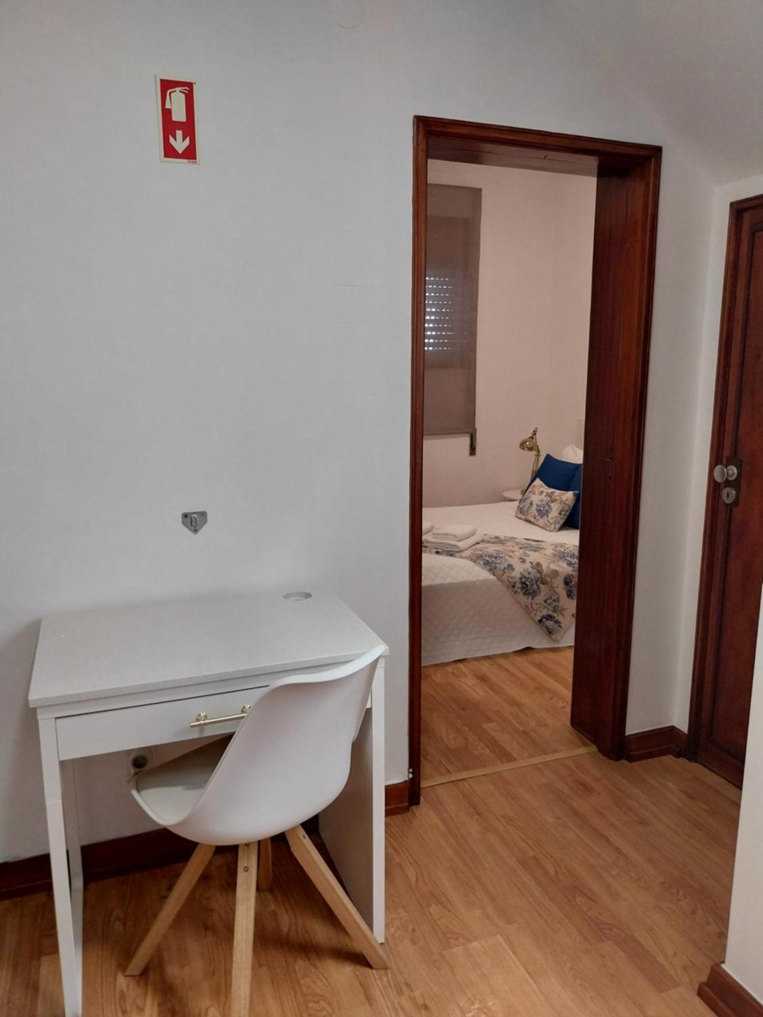 Buddies Charm House Aveiro Exteriör bild